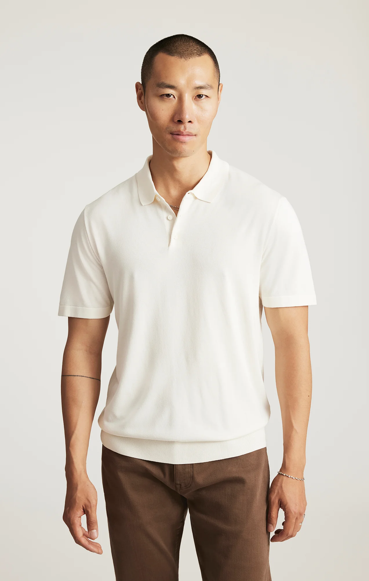 EDITION SHORT SLEEVE POLO SWEATER IN ANTIQUE WHITE