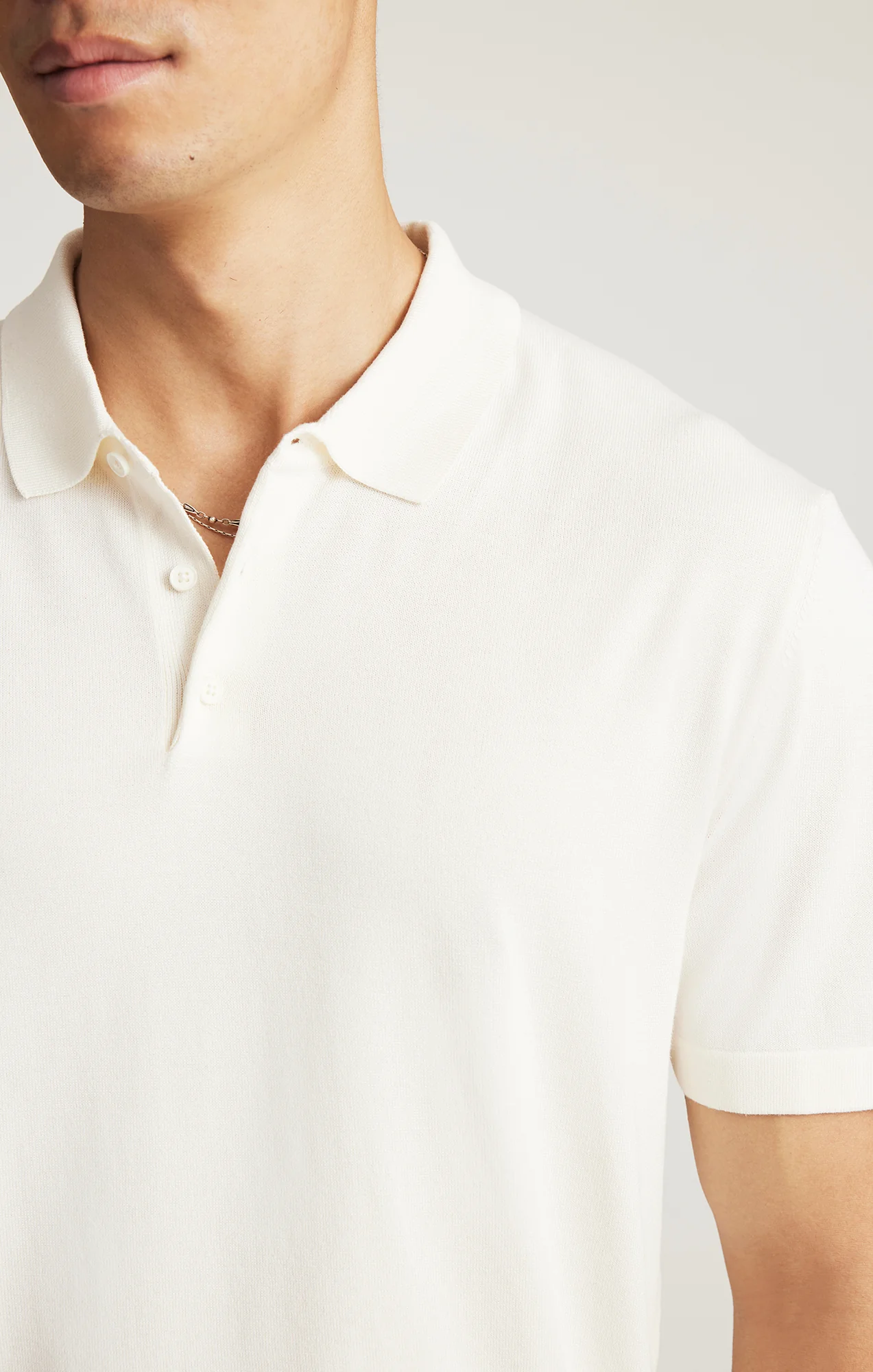 EDITION SHORT SLEEVE POLO SWEATER IN ANTIQUE WHITE - Image 5