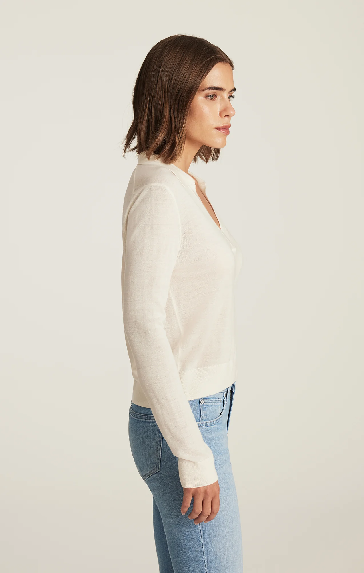 EDITION WOOL PULLOVER SWEATER IN ANTIQUE WHITE - Image 3