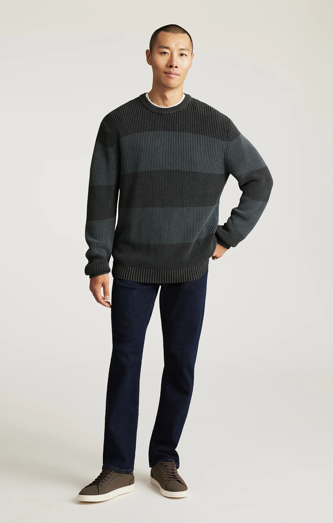 CREW NECK SWEATER IN RAVEN - Image 5