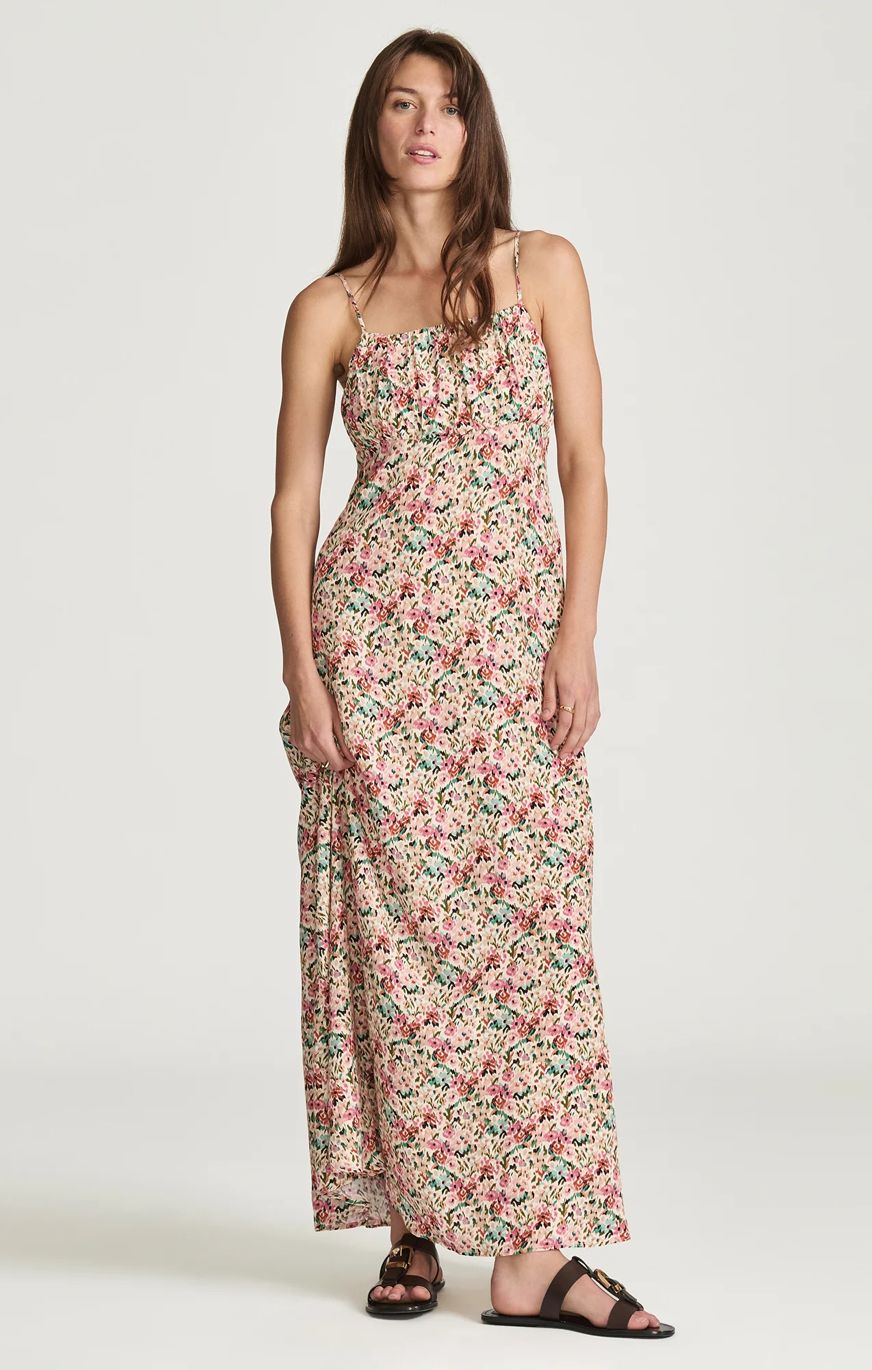 RUCHED MAXI DRESS IN FLOWER PRINT