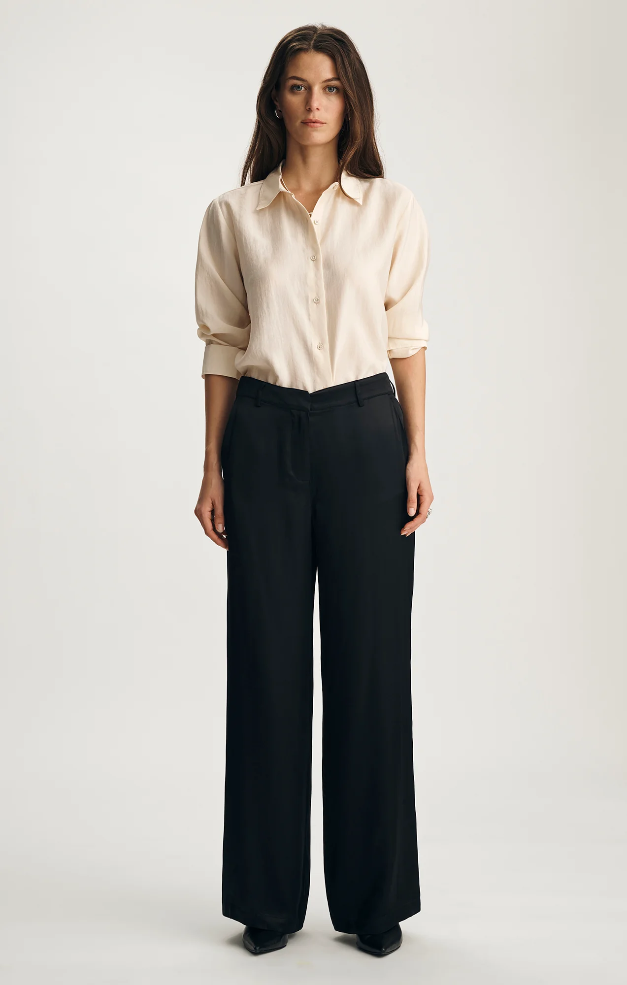 SATIN WIDE LEG PANTS IN BLACK - Image 5