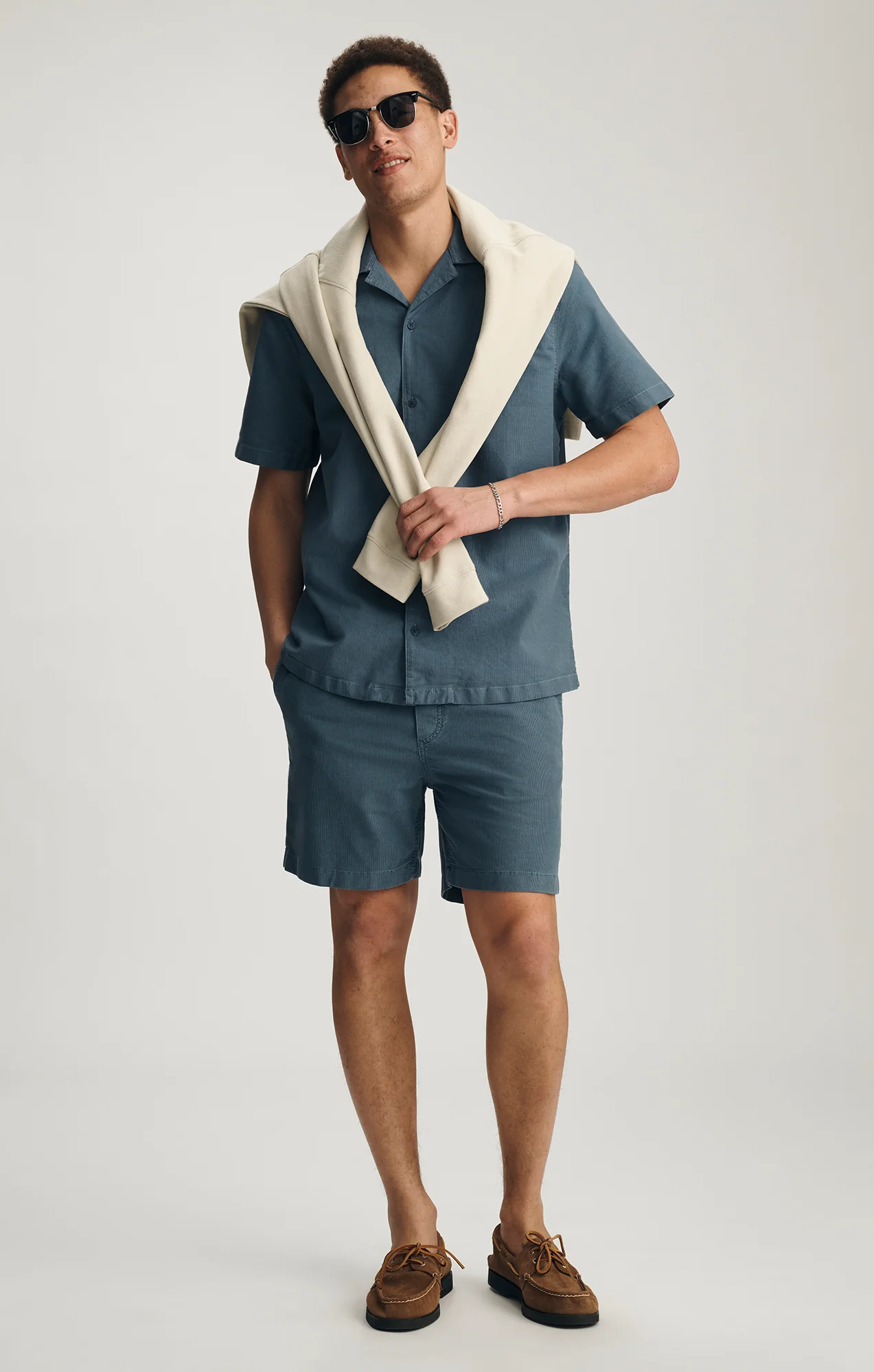 CAMP COLLAR SHORT SLEEVE SHIRT IN FLINT STONE - Image 4