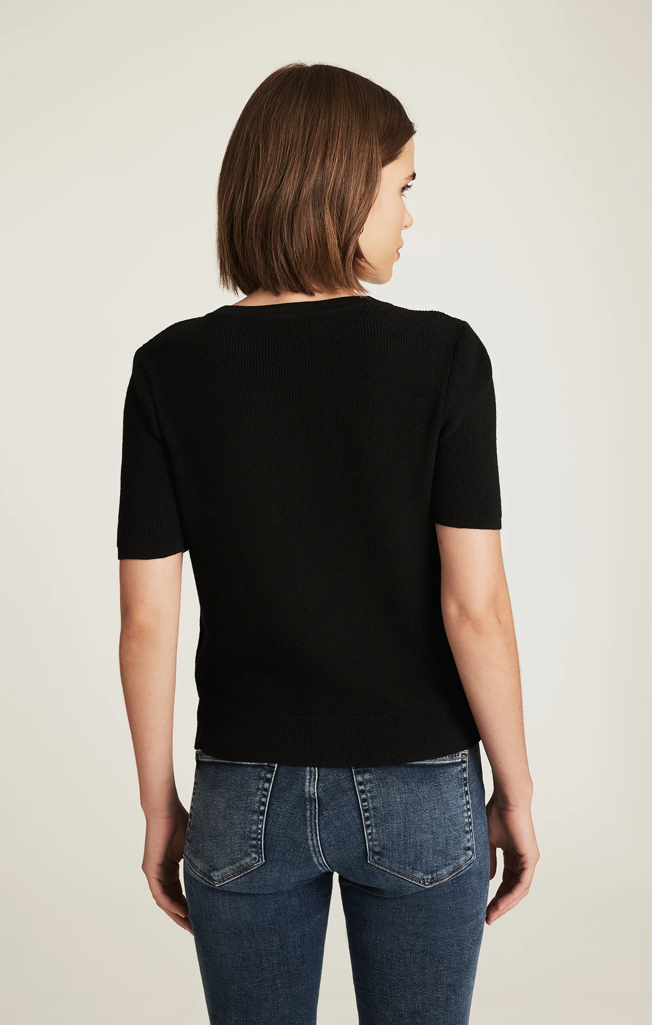 EDITION SHORT SLEEVE CARDIGAN IN BLACK - Image 2