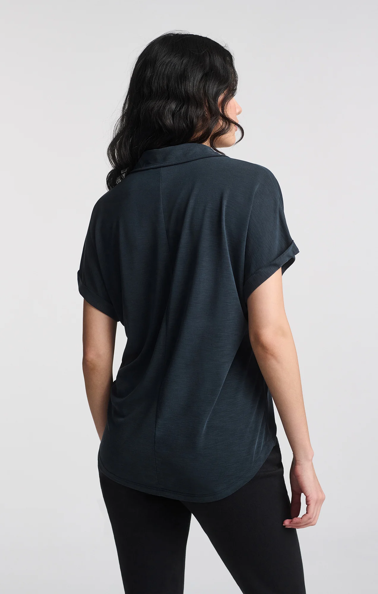 LUXE TOUCH TENCEL™ BUTTON-UP T-SHIRT IN BLACK - Image 5