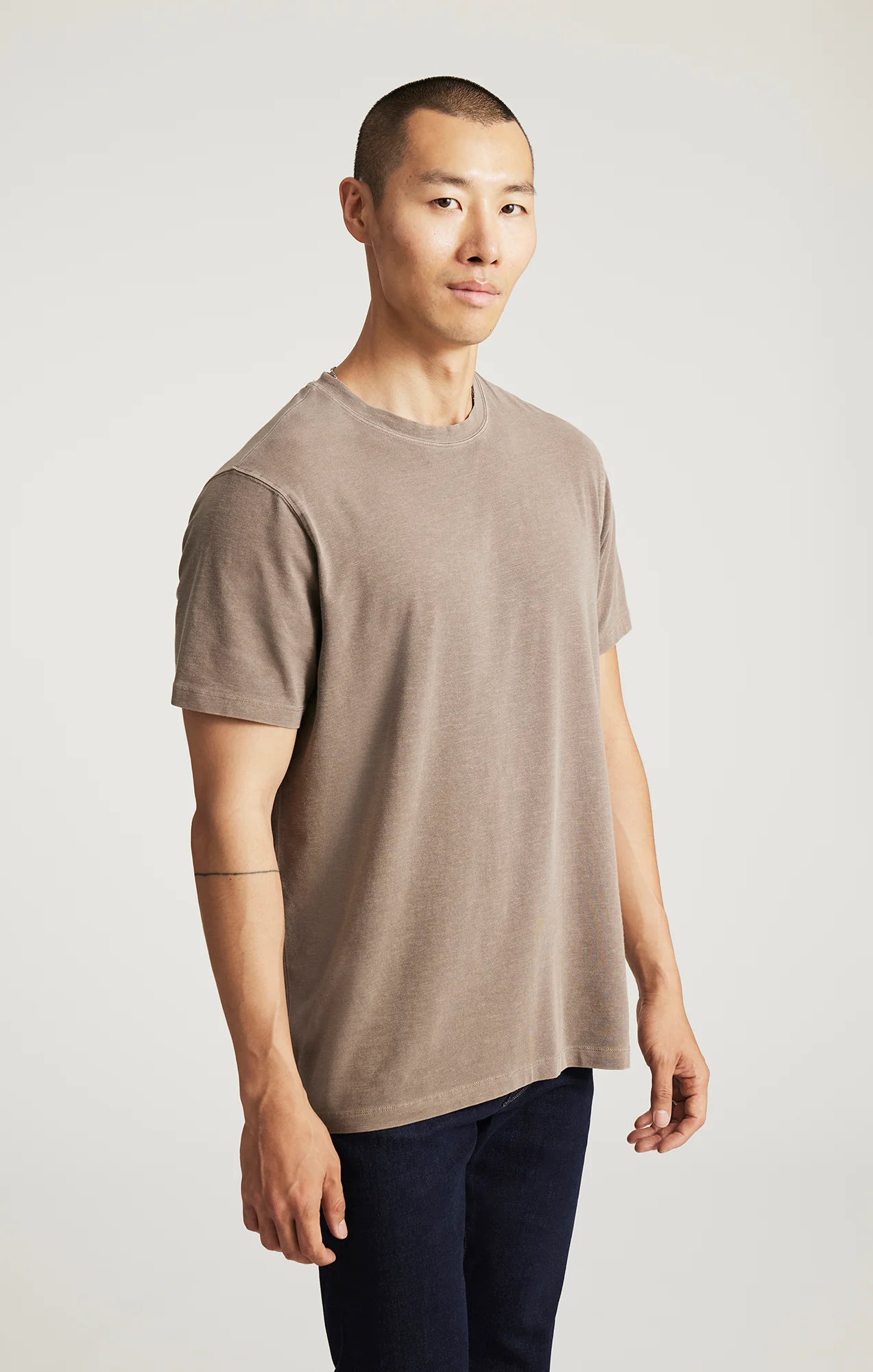 EDITION SHORT SLEEVE T-SHIRT IN SHITAKE - Image 3