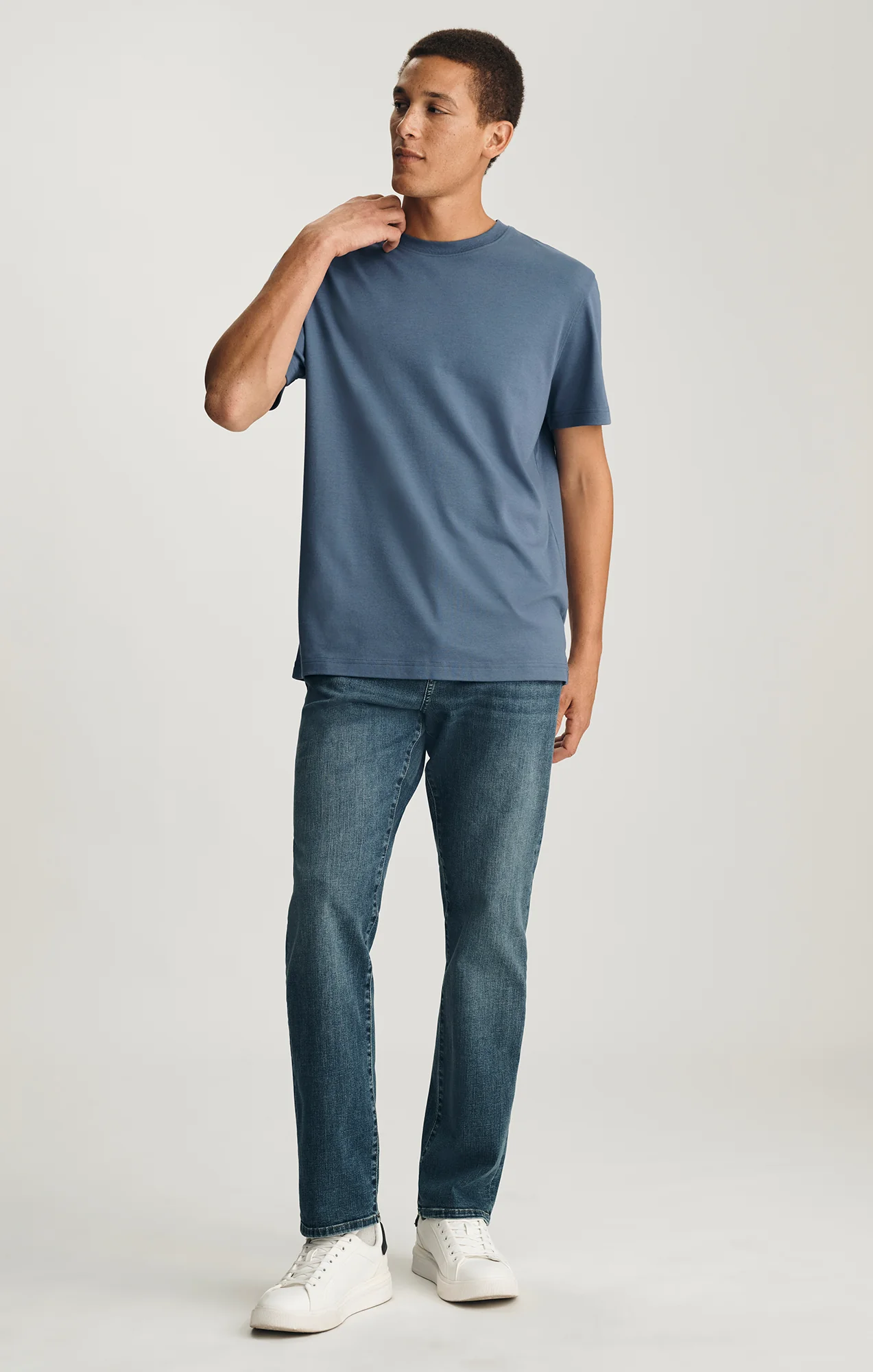 BASIC SHORT SLEEVE T-SHIRT IN VINTAGE INDIGO - Image 4