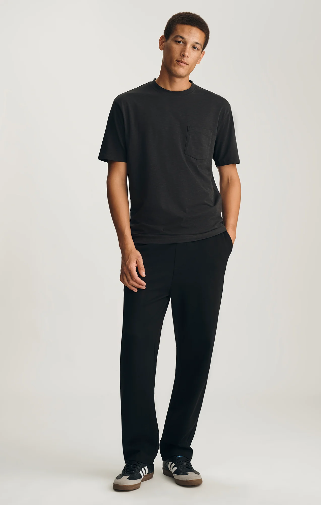 SLUB POCKET T-SHIRT IN PIRATE BLACK - Image 4