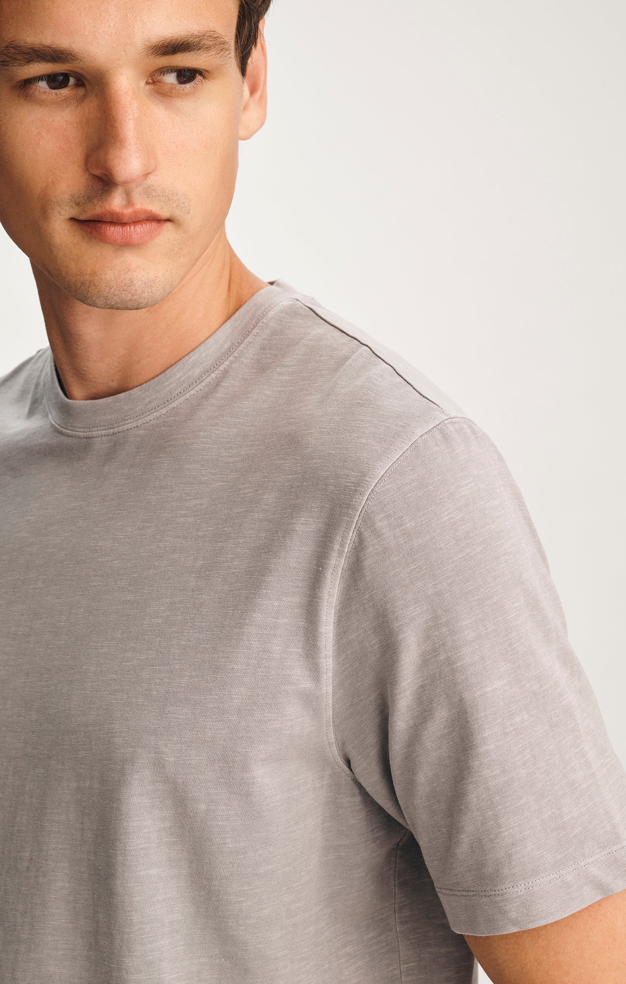 SOFT SLUB CREW NECK T-SHIRT IN ALLOY - Image 3