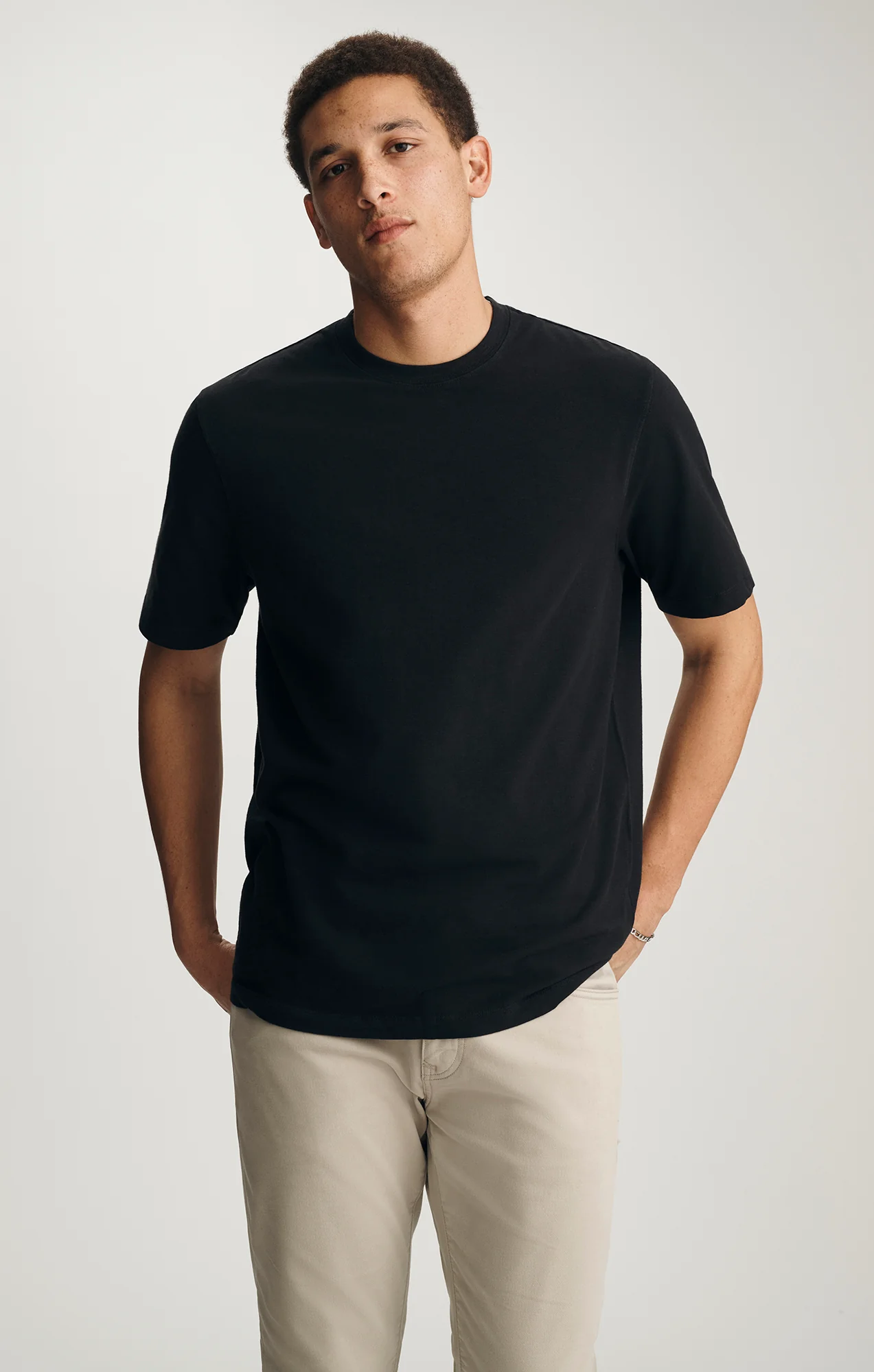 SOFT SLUB CREW NECK T-SHIRT IN BLACK