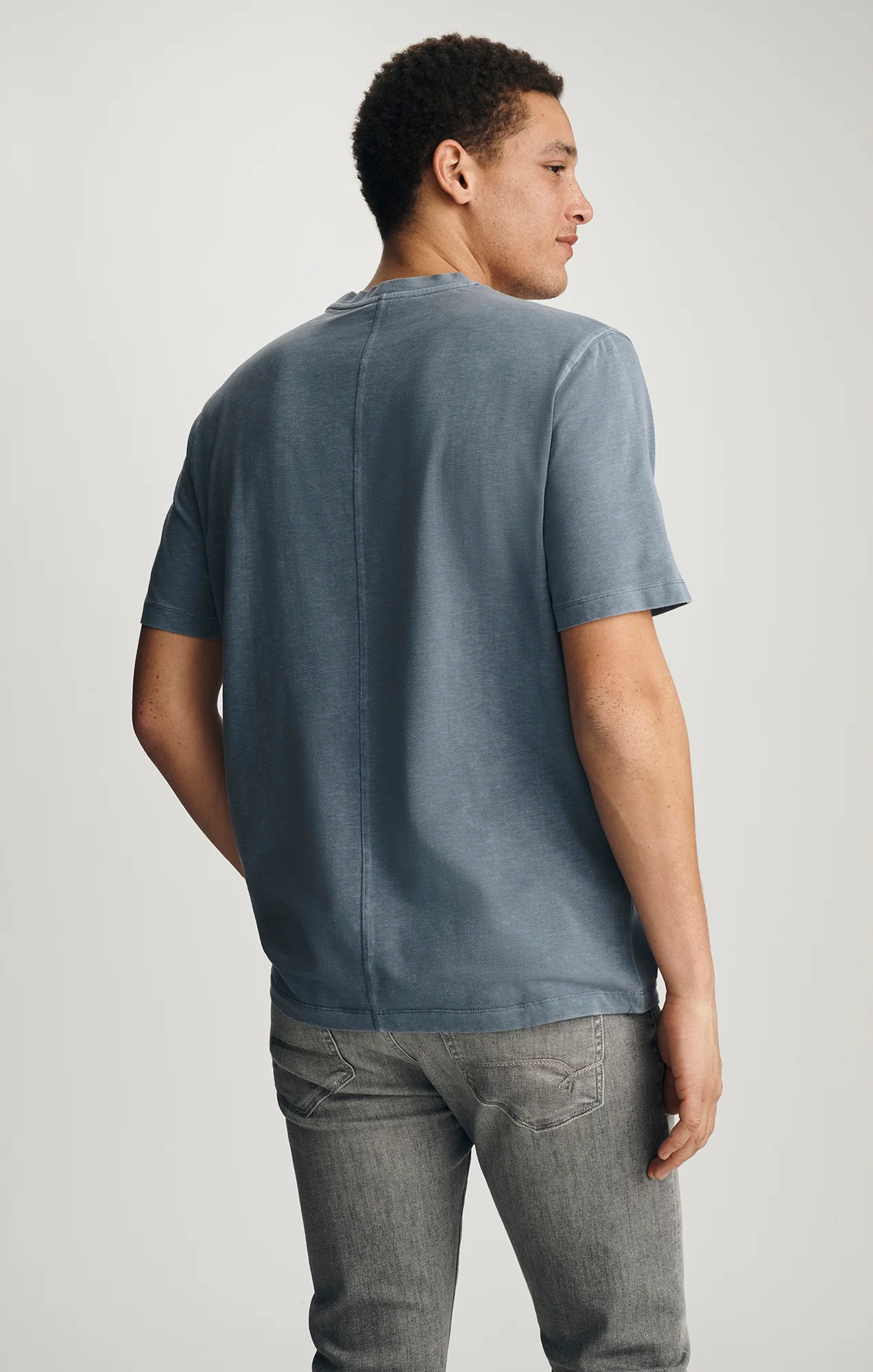 SOFT SLUB CREW NECK T-SHIRT IN FLINT STONE - Image 2