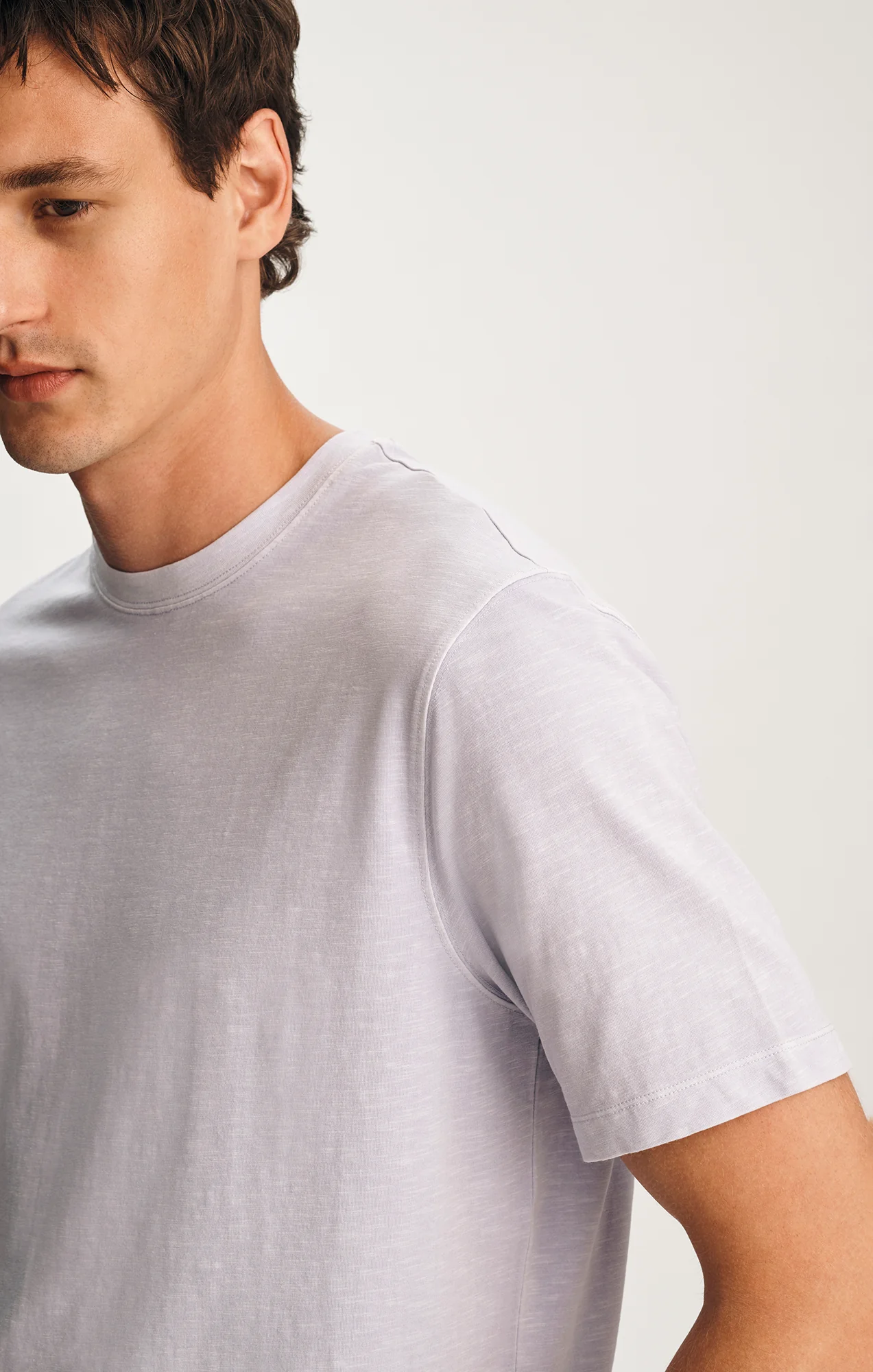 SOFT SLUB CREW NECK T-SHIRT IN HALOGEN BLUE - Image 3