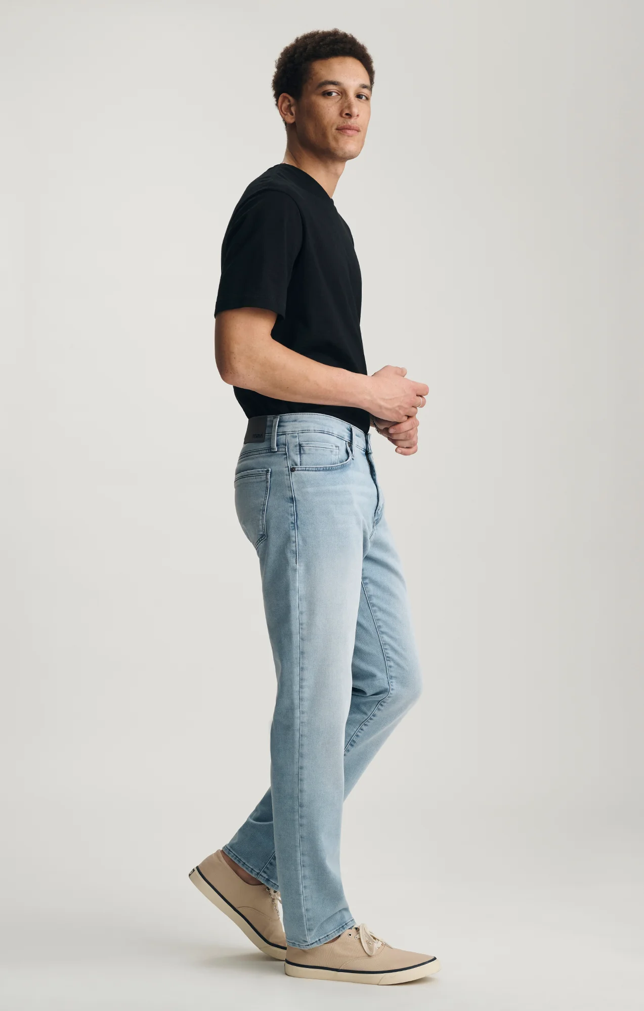 STEVE ATHLETIC FIT IN LIGHT BLUE EXPLORER - Image 3