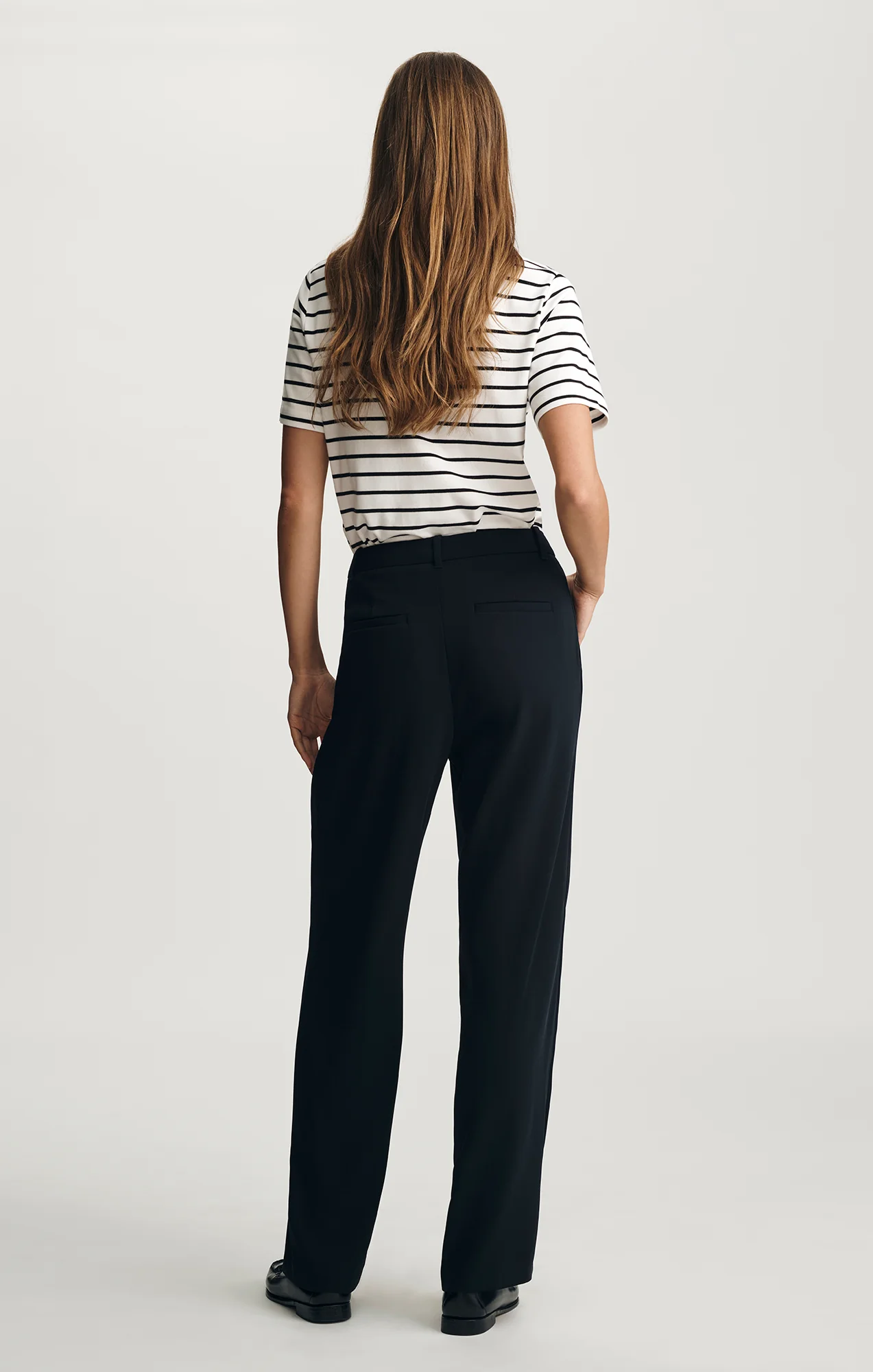 EDITION STRAIGHT LEG PANTS IN DARK NAVY - Image 4