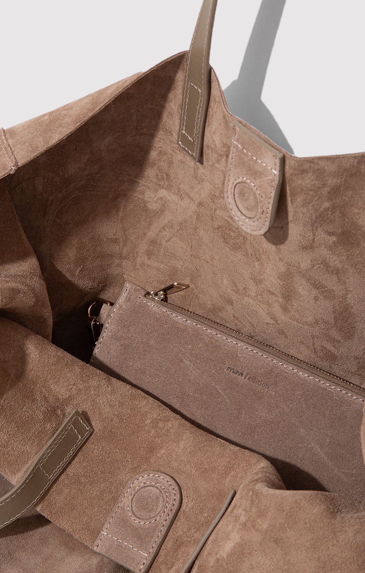 SUEDE SHOPPER BAG IN SILVER MINK - Image 4