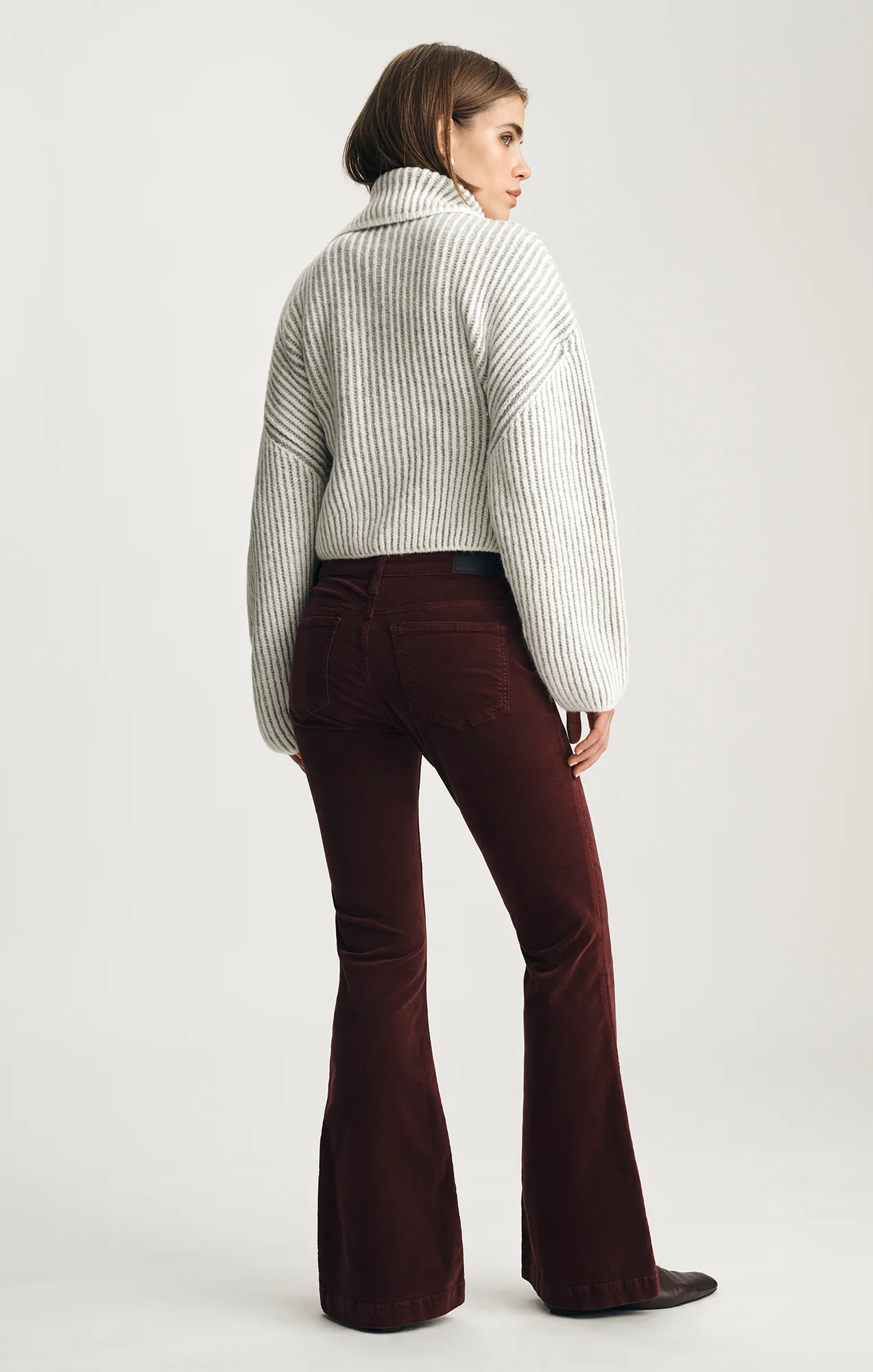 SYDNEY FLARE IN BURGUNDY VELVET - Image 3