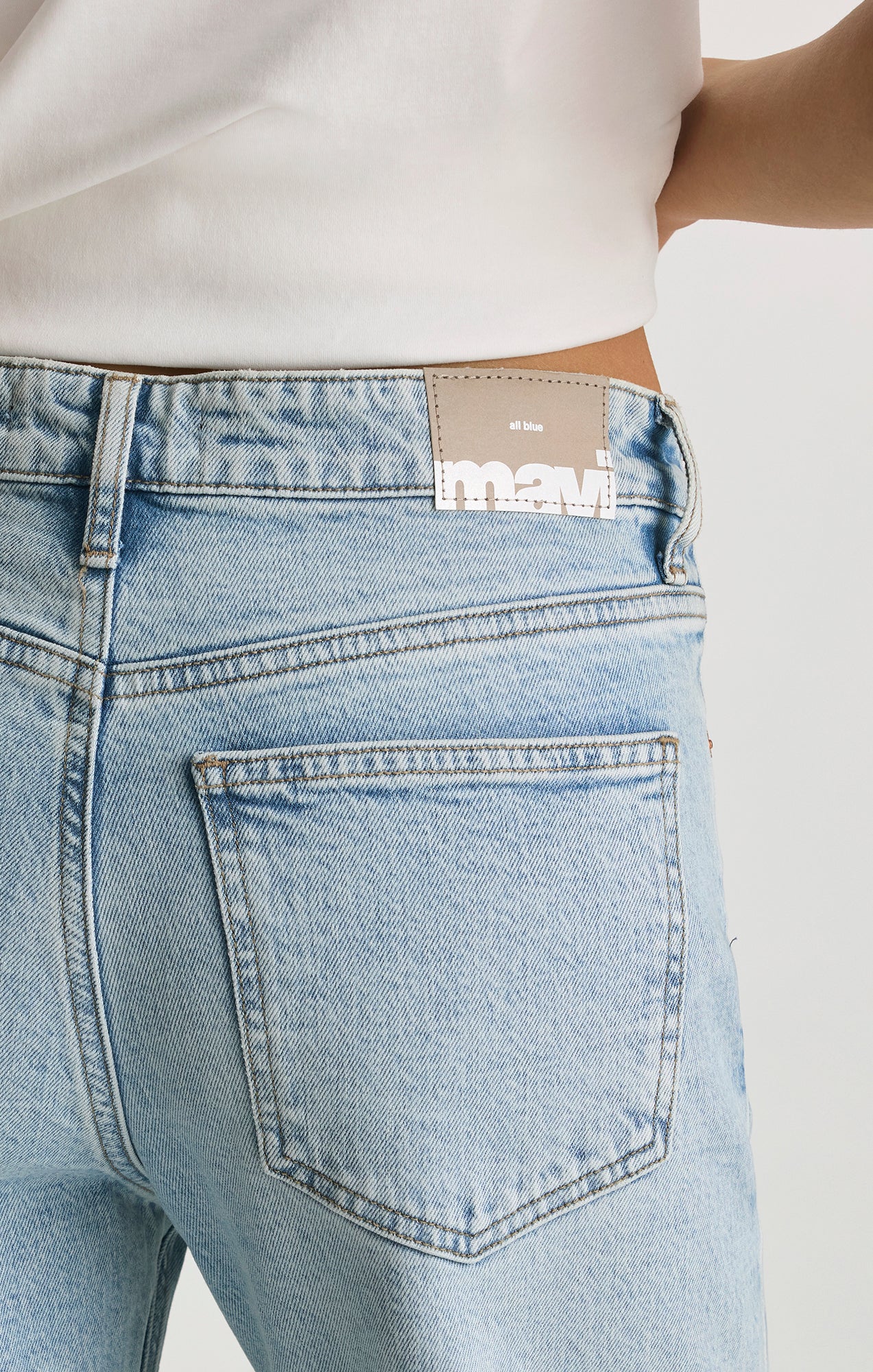 TAYLOR STRAIGHT LEG IN LIGHT BRUSHED CLASSIC BLUE - Image 6
