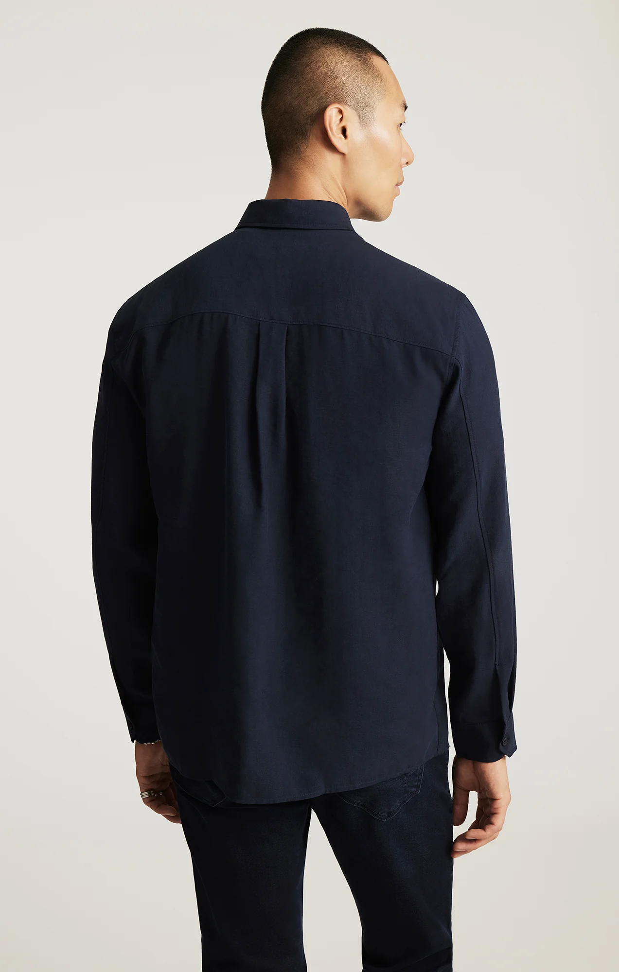 EDITION LONG SLEEVE BUTTON-UP SHIRT IN TOTAL ECLIPSE - Image 3