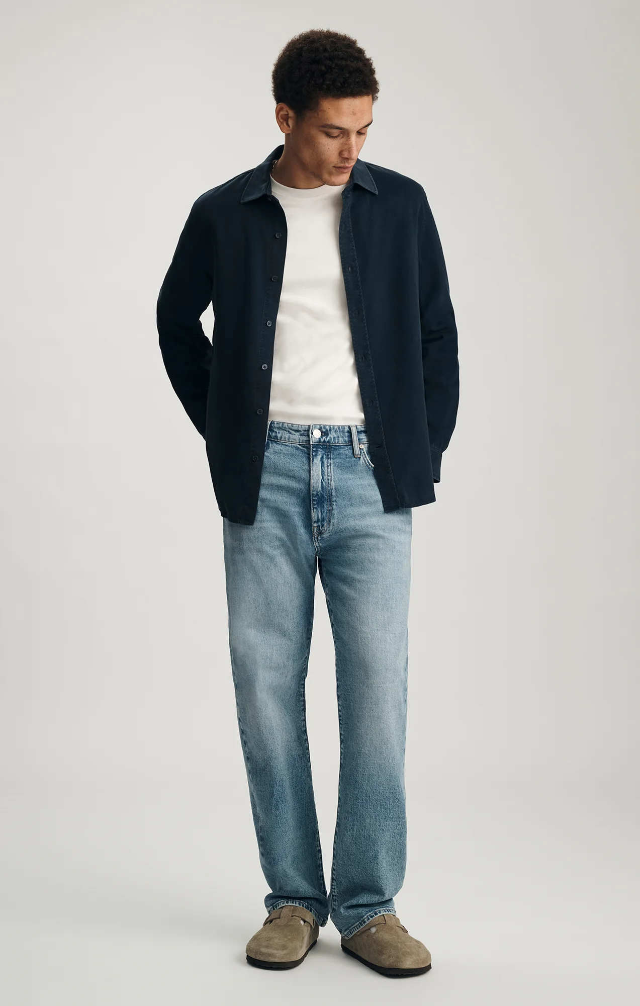 TENCEL™ BUTTON-UP SHIRT IN BLUE NIGHTS - Image 4