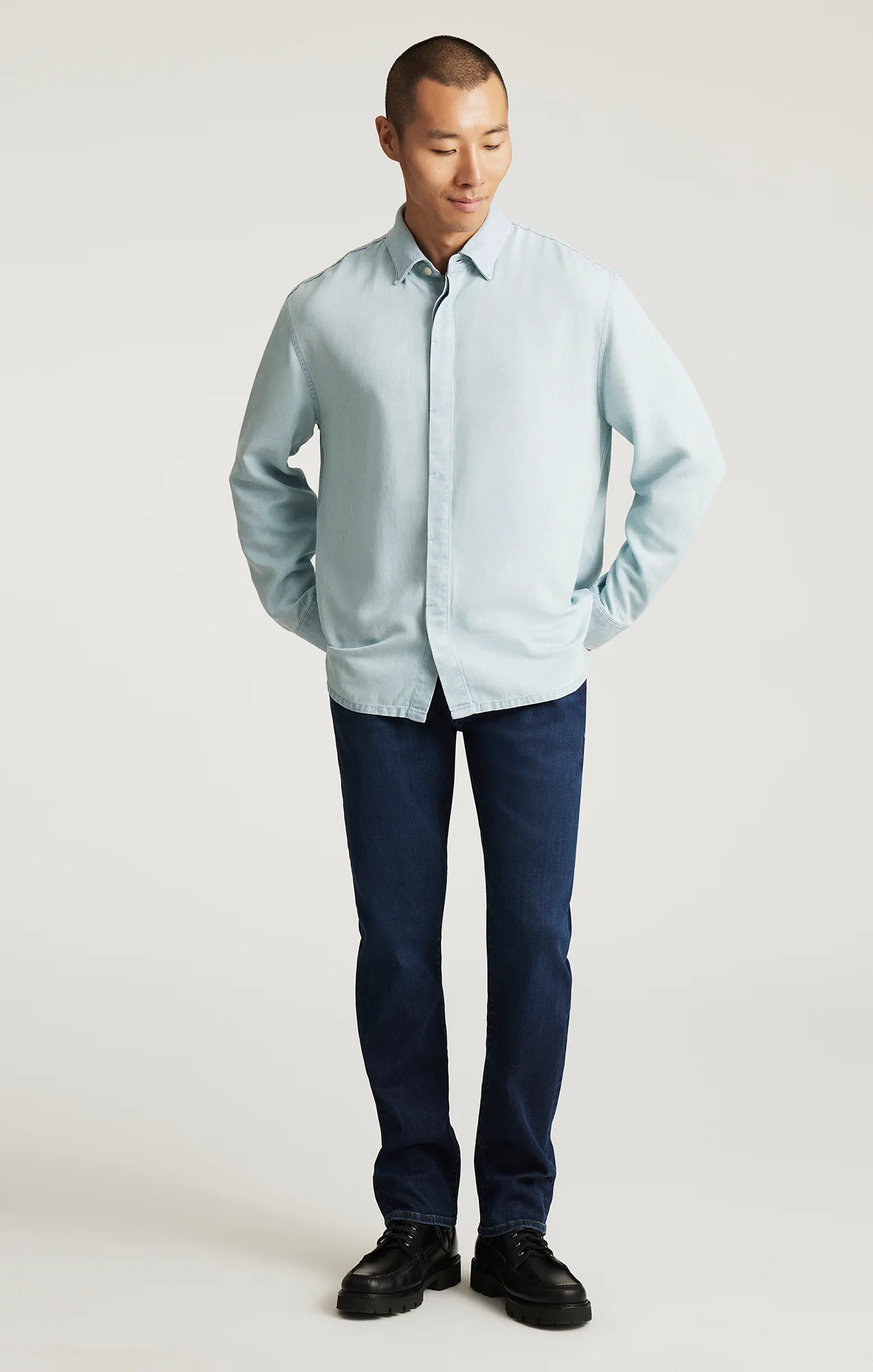 EDITION LONG SLEEVE BUTTON-UP SHIRT IN INDIGO - Image 5