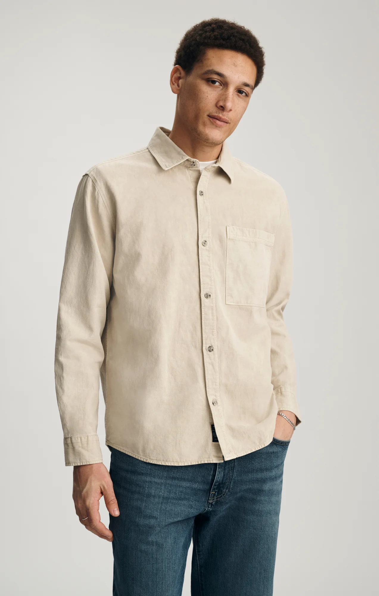TENCEL™ ONE POCKET BUTTON-UP SHIRT IN FEATHER GRAY