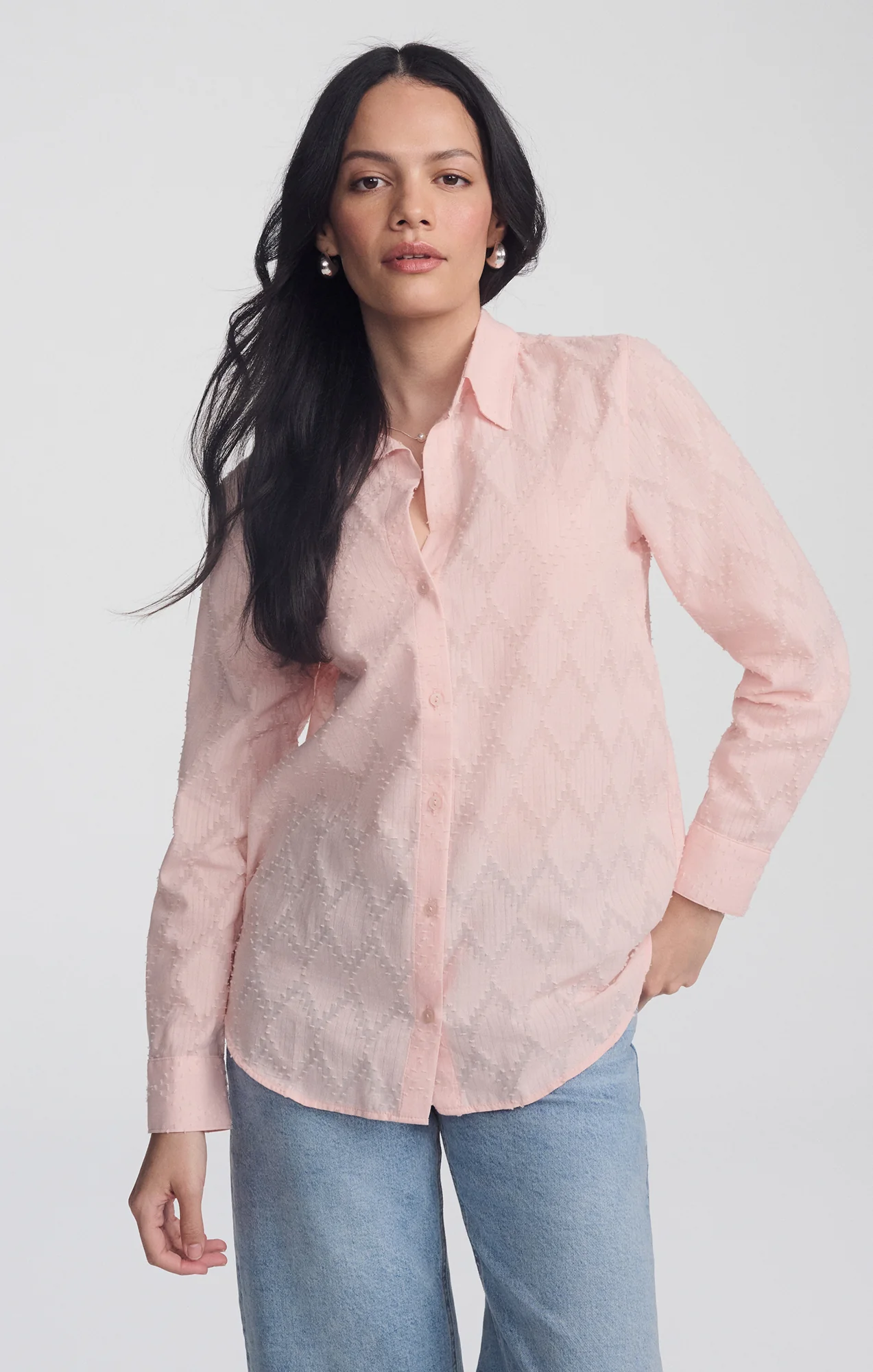 SHEER TEXTURED BUTTON-UP SHIRT IN PEACHSKIN