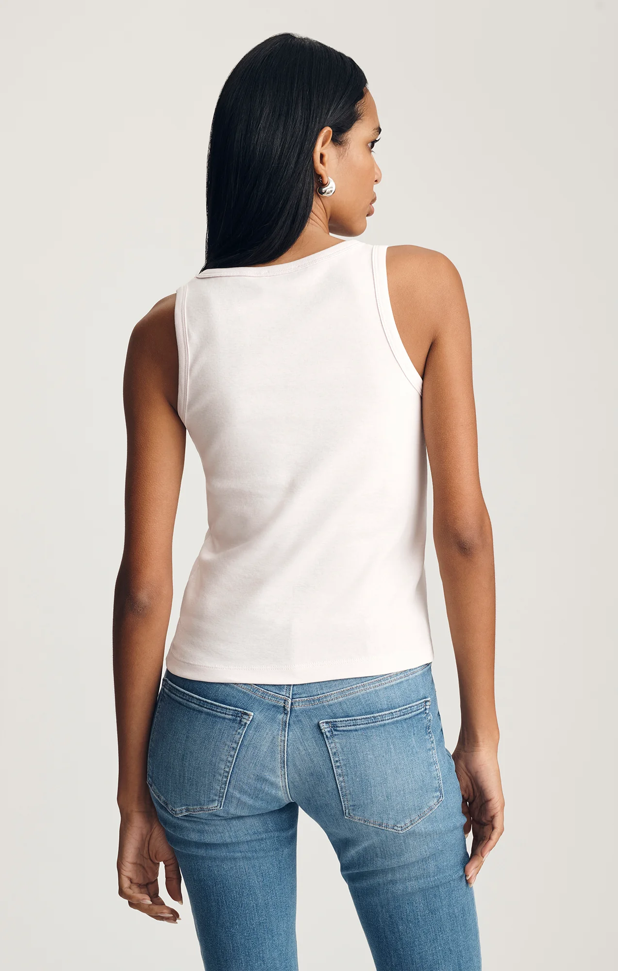 V-NECK TANK TOP IN ORCHID ICE - Image 2