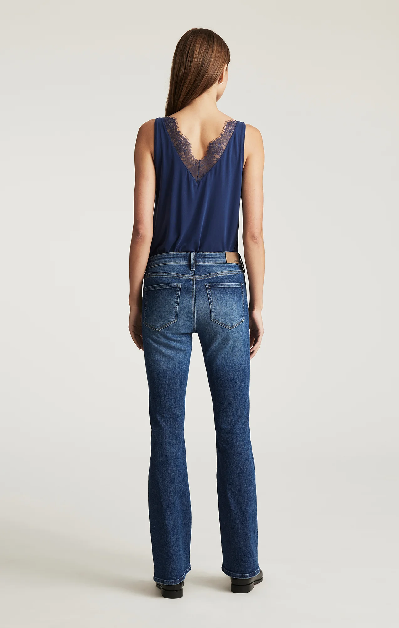 VICKY BOOTCUT IN DARK BRUSHED FLEX BLUE - Image 3