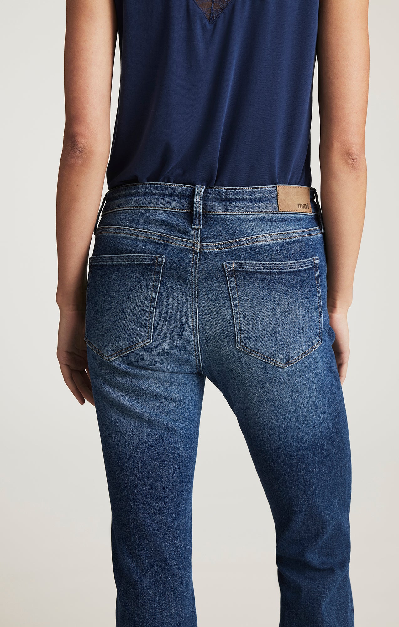 VICKY BOOTCUT IN DARK BRUSHED FLEX BLUE - Image 5