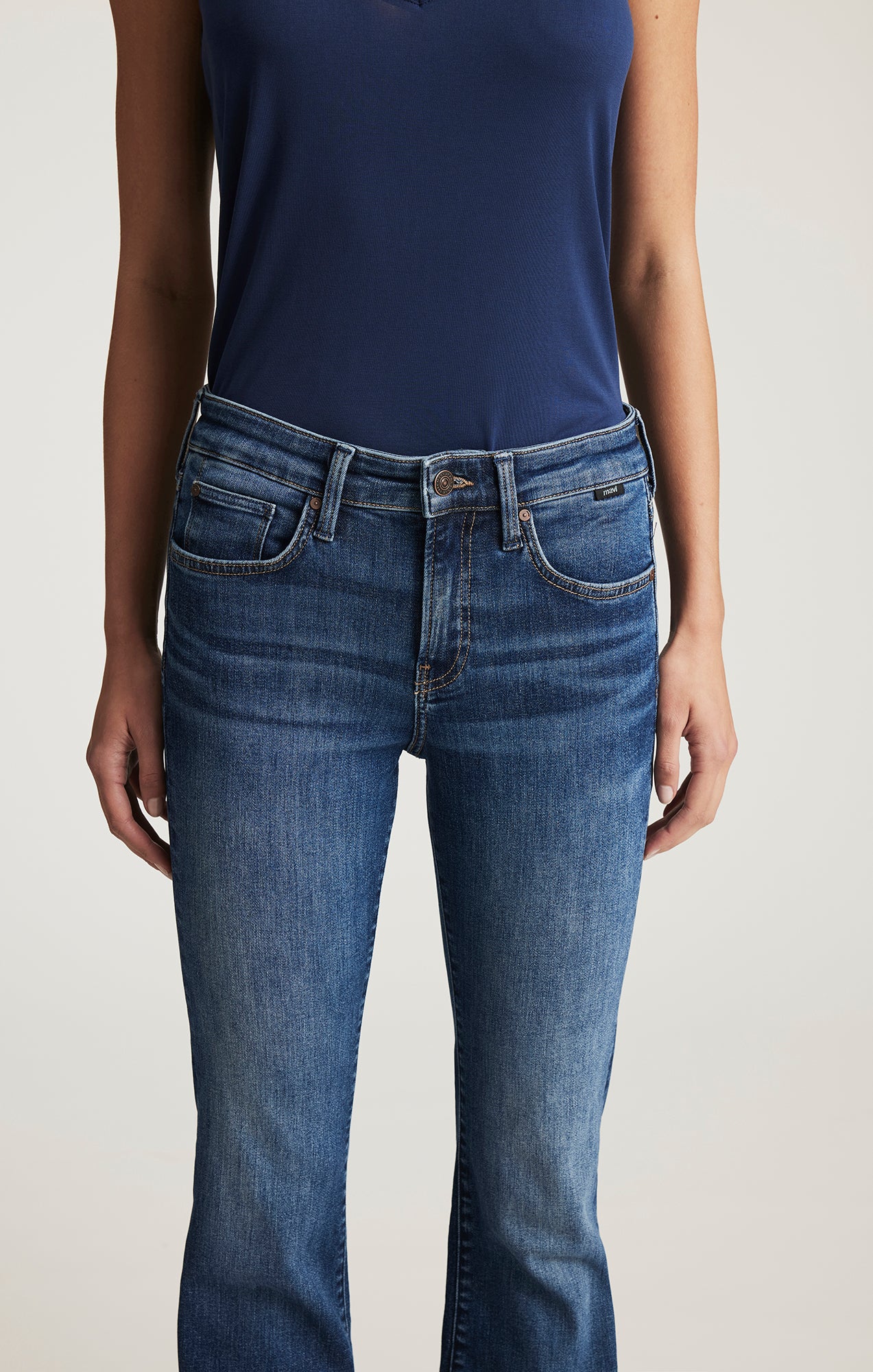 VICKY BOOTCUT IN DARK BRUSHED FLEX BLUE - Image 6