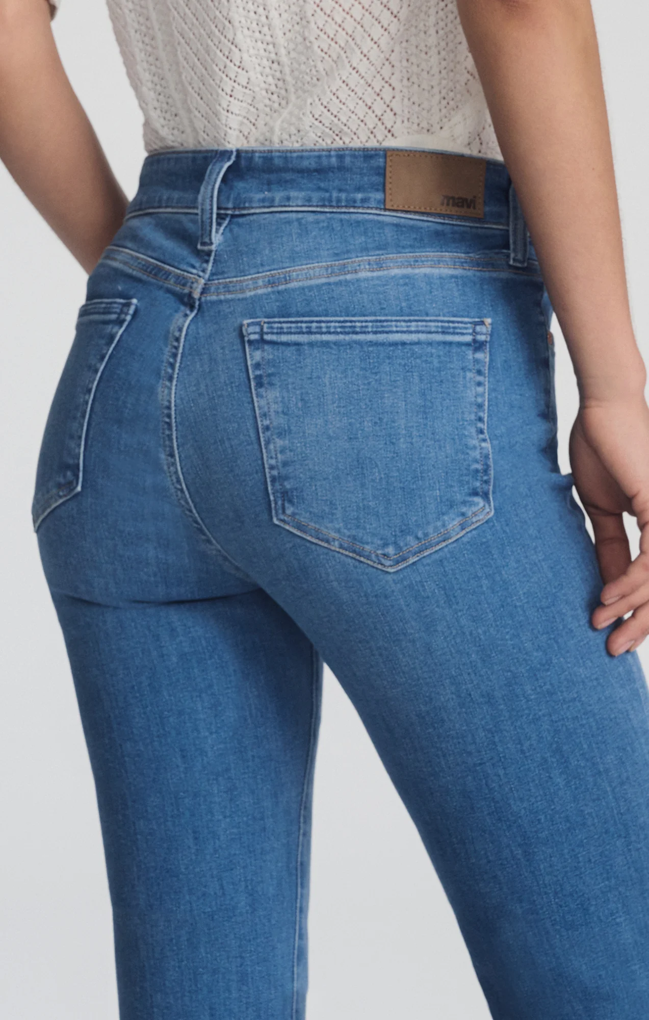 VICKY BOOTCUT IN MID BLUE FLEX BLUE - Image 5