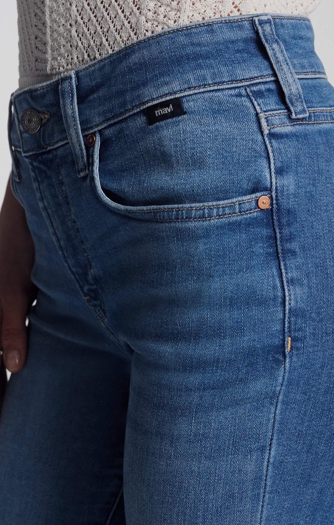 VICKY BOOTCUT IN MID BLUE FLEX BLUE - Image 7