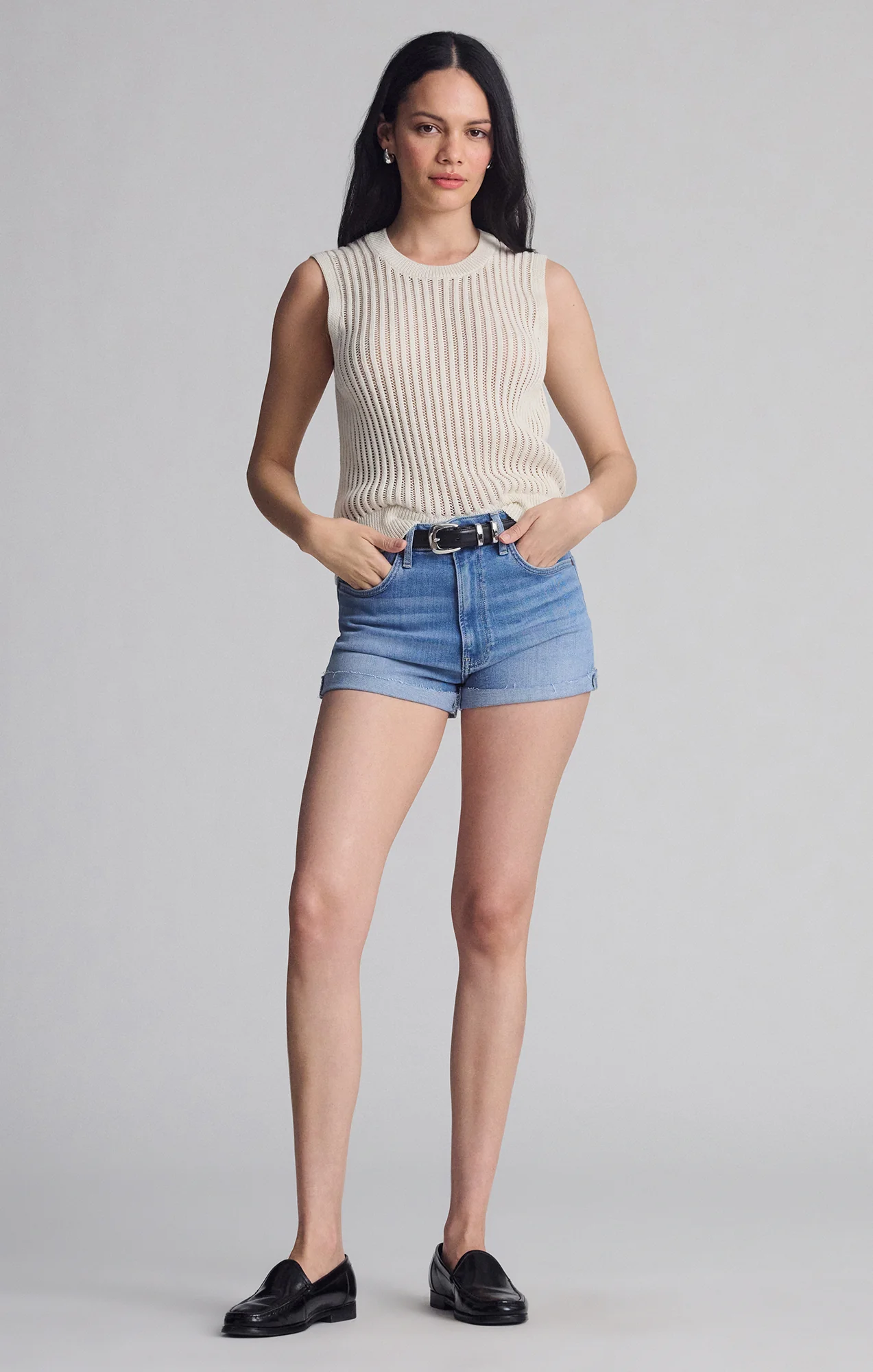 VIVIA CUFFED SHORTS IN LIGHT FLEX BLUE - Image 3