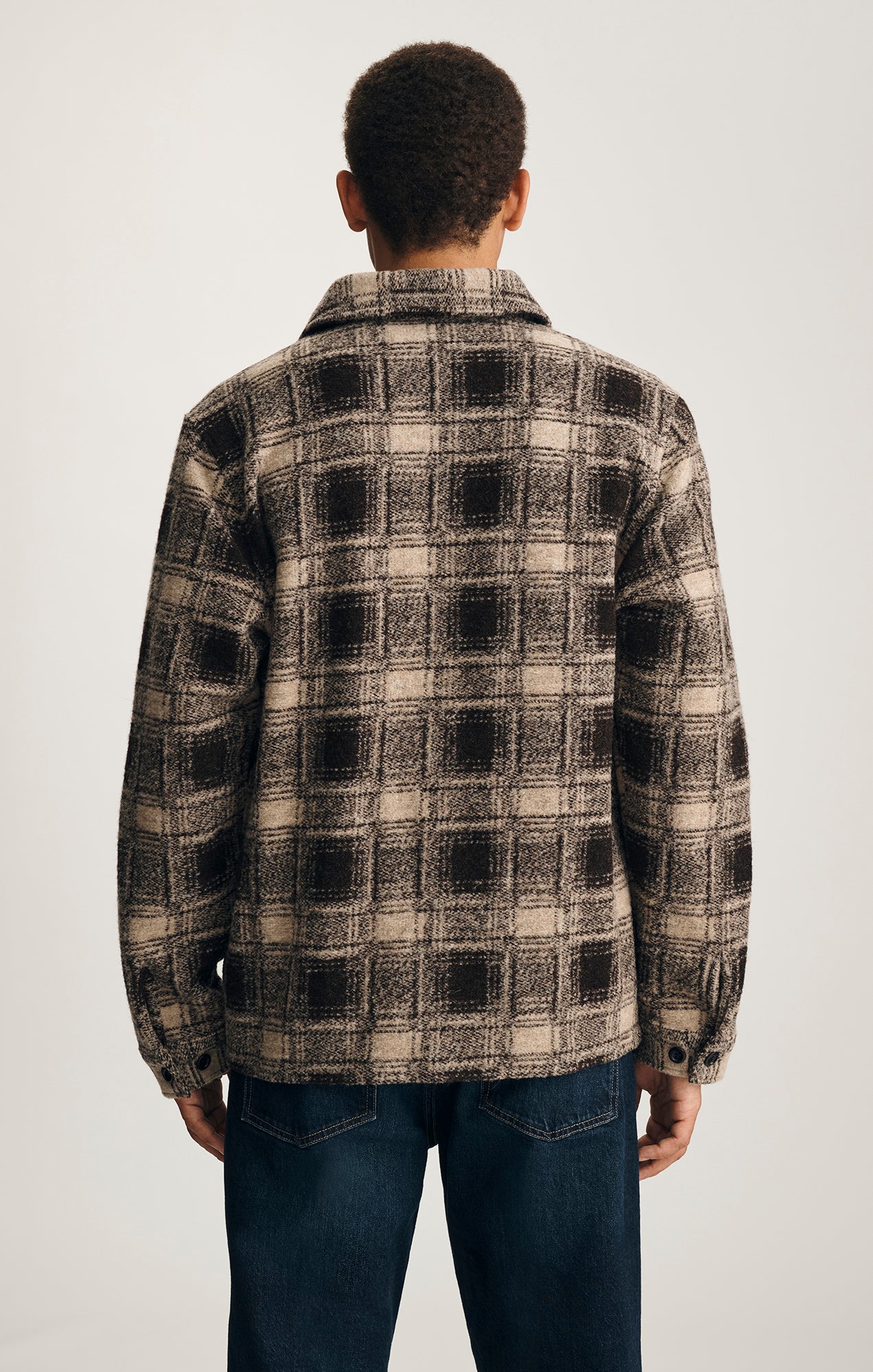 PLAID BUTTON-UP OVERSHIRT IN BROWN - Image 2