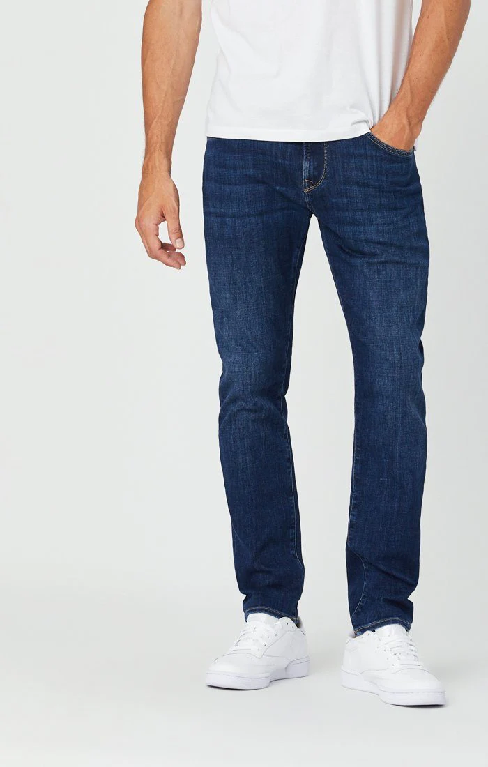 ZACH STRAIGHT LEG JEANS IN DARK FEATHER BLUE - Image 3