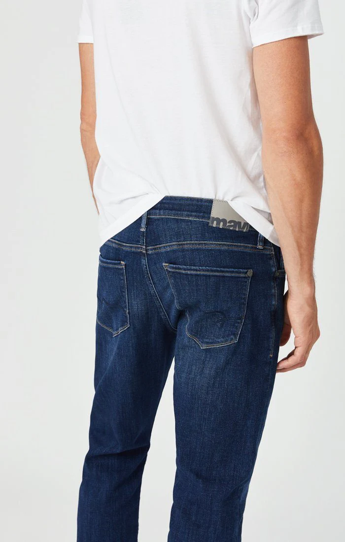 ZACH STRAIGHT LEG JEANS IN DARK FEATHER BLUE - Image 6