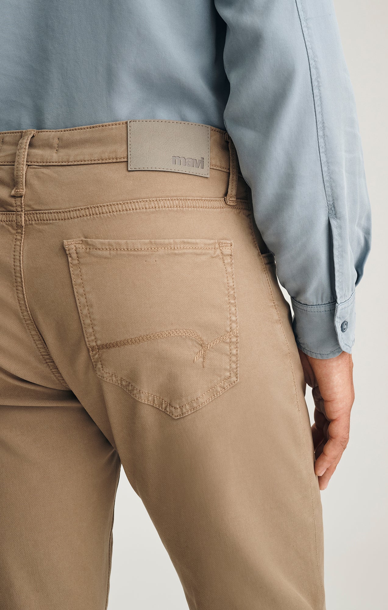 ZACH STRAIGHT LEG IN SHITAKE LUXE TWILL - Image 5