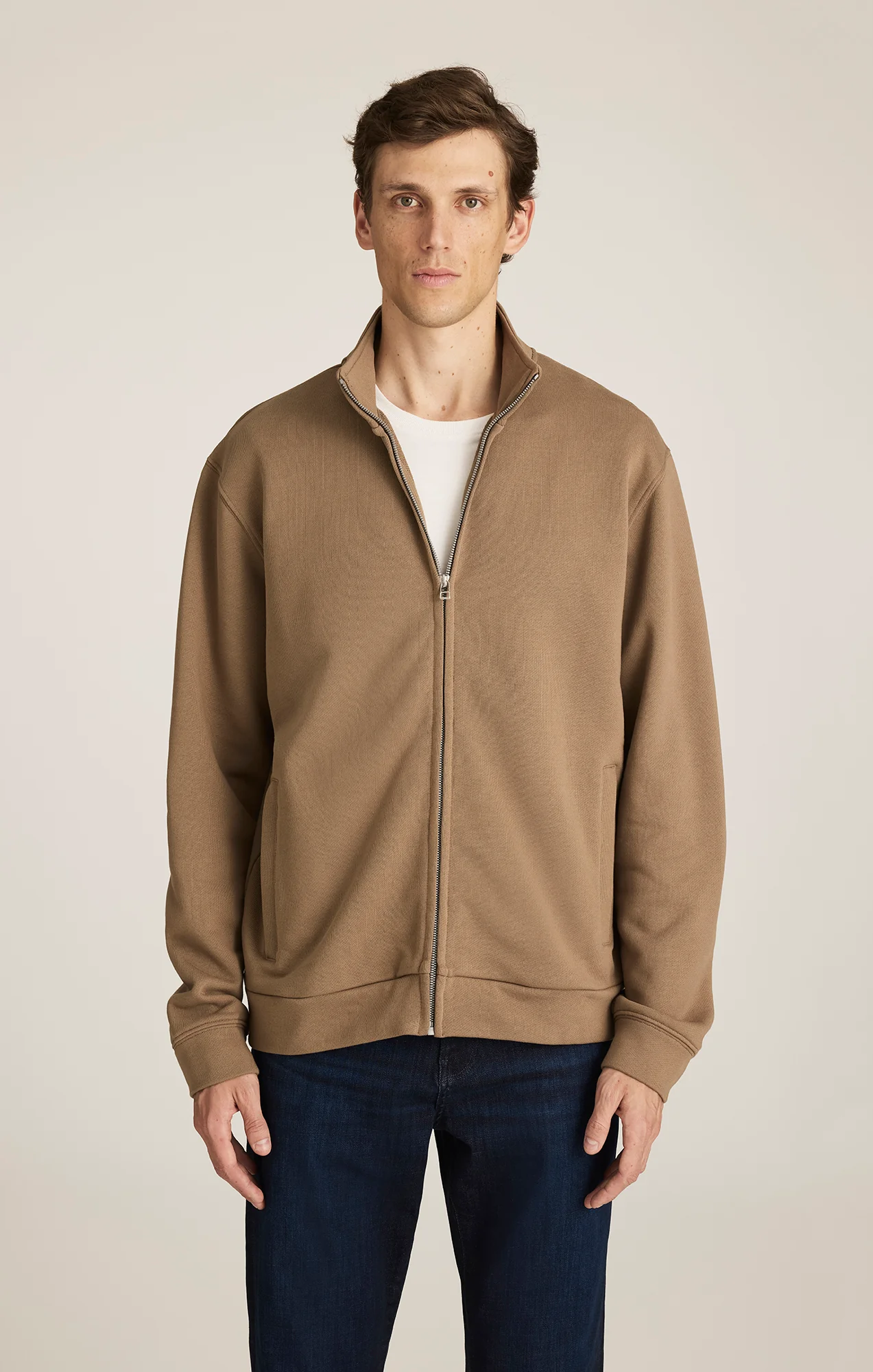 EDITION FULL ZIP SWEATSHIRT IN SHITAKE